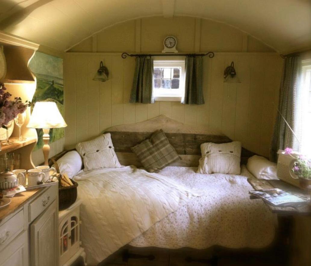 Beech Shepherds Hut ยอร์ค ภายนอก รูปภาพ
